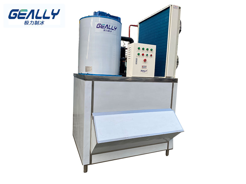 片冰機為什么要加鹽？漏水怎么辦？